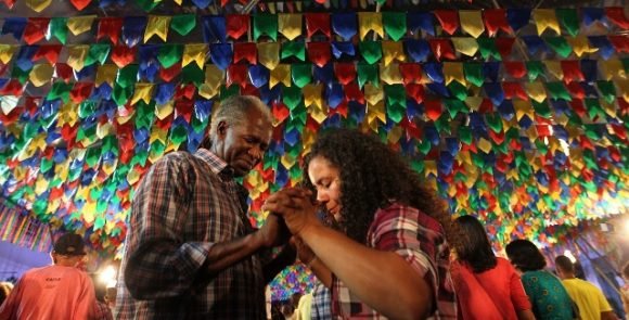 Cota para festejos juninos chega a R$ 100 mil; municípios já podem se inscrever