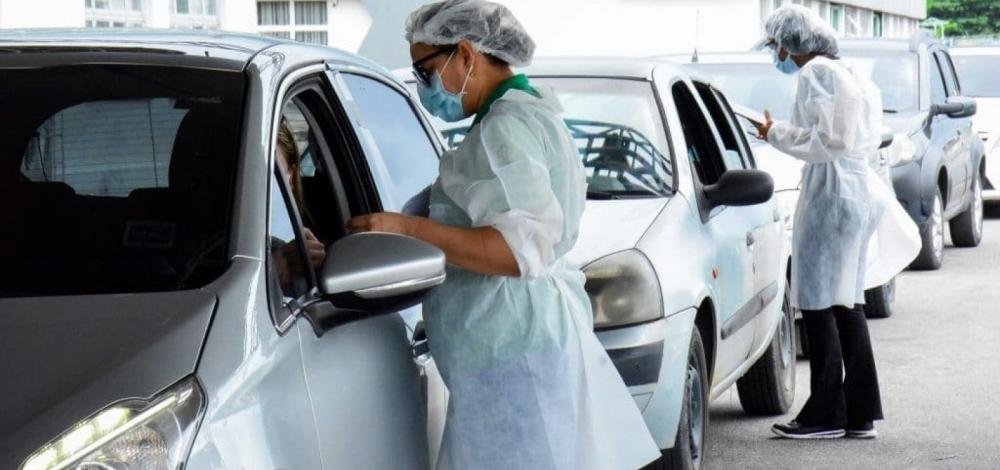 Ministérios Públicos registram pelo menos 4,67 mil denúncias de fura-filas da vacinação no Brasil 