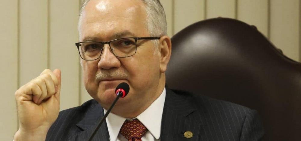 Fachin vota para considerar decretos de Bolsonaro sobre porte de arma inconstitucionais
