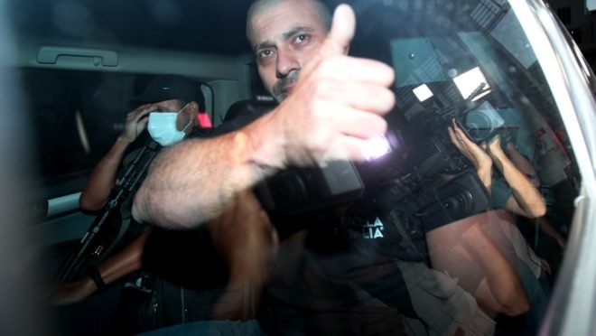 Daniel Silveira deixa batalhão da PM no Rio para ficar em prisão domiciliar