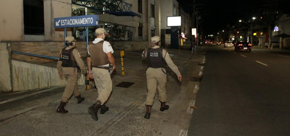 Bahia prorroga toque de recolher até o dia 5 de abril