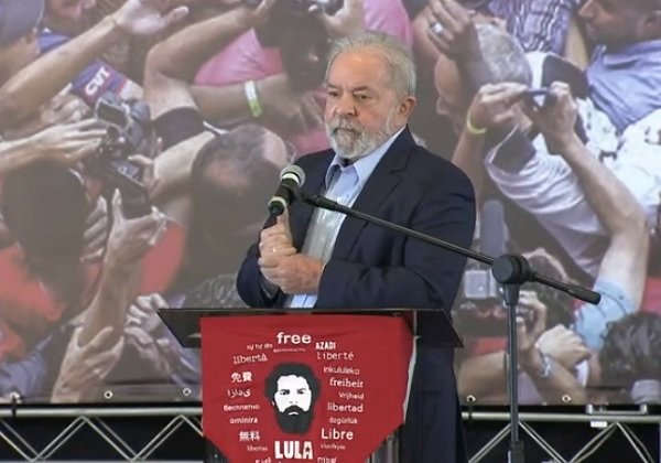 Lula se reunirá com bancadas do PT na Câmara e no Senado nesta quinta