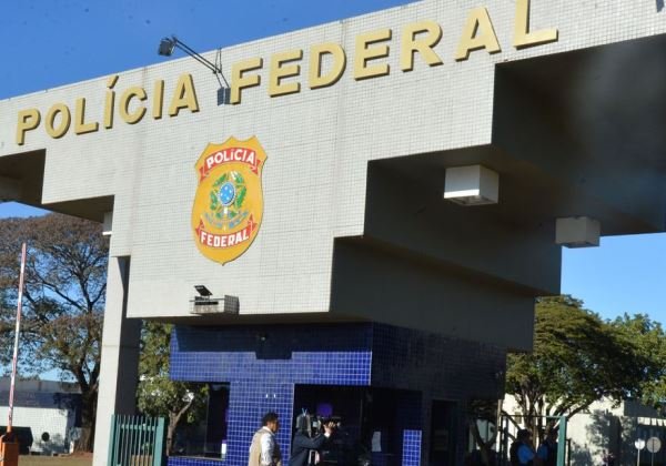 Polícia Federal apura falsa oferta de vacinas contra o coronavírus