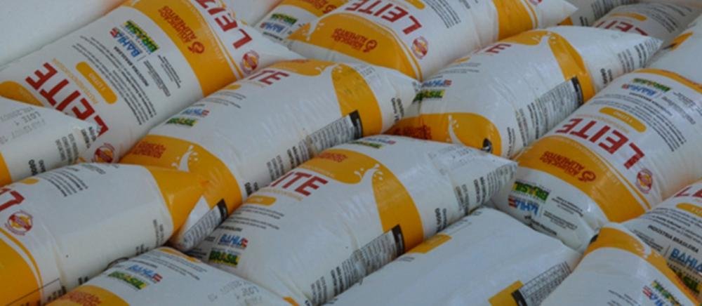 Prefeitura de Feira garante distribuição de leite a mais de 3 mil famílias em vulnerabilidade social