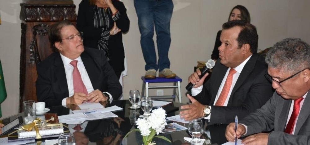 Presidente da Câmara propõe ações para garantir biometria de 100% em Salvador