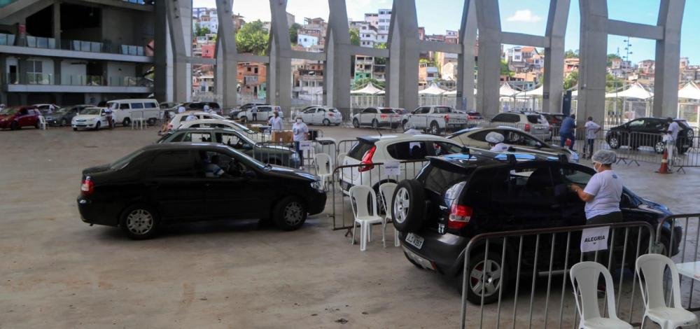 Vacinação com primeira dose será exclusiva para idosos neste final de semana em Salvador