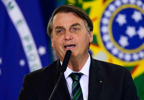 PSL avalia se vale a pena receber Jair Bolsonaro de volta ao partido