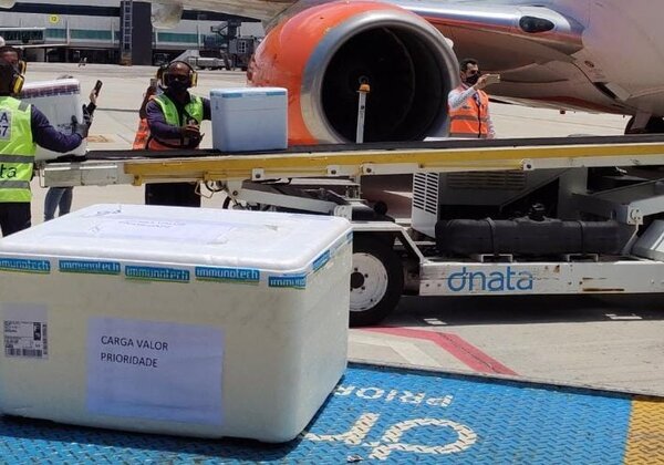 Bahia recebe 281,4 mil doses de vacinas nesta quinta-feira