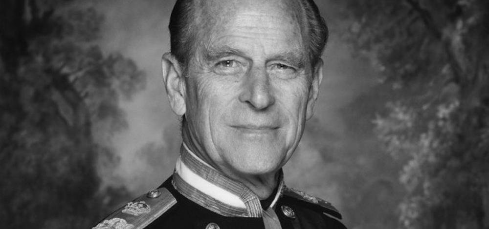 Marido de Elizabeth II, príncipe Philip morre aos 99 anos