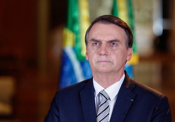 Bolsonaro sinaliza que pode surpreender e não indicar para o STF nomes que aparecem nas listas