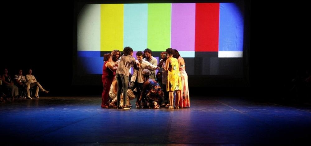 Câmara aprova prorrogação da Lei Aldir Blanc para trabalhadores da cultura