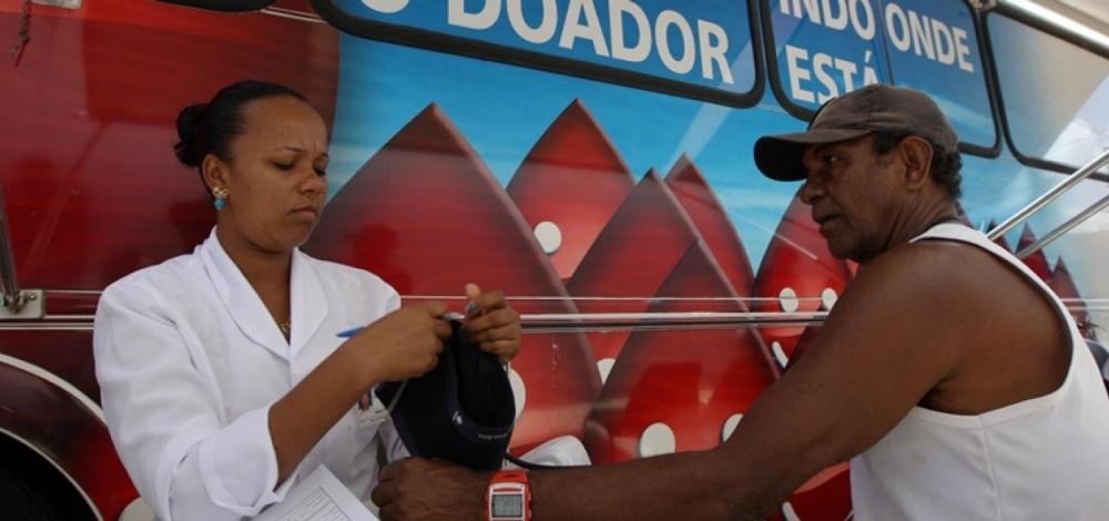 Estoques críticos preocupam Hemoba antes das festas juninas