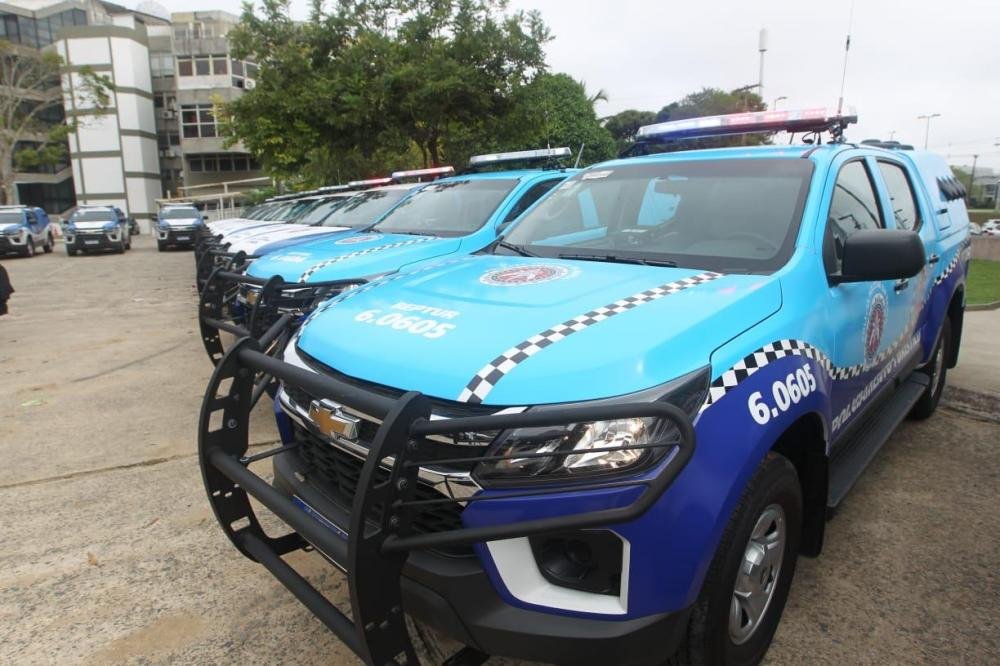 Governador reforça segurança de 15 municípios com entrega de 50 viaturas novas