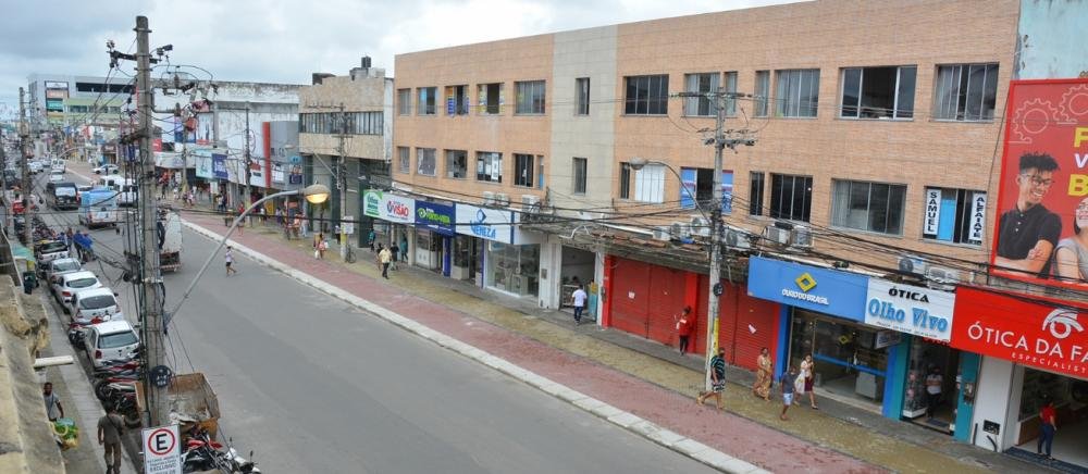 Comércio, shoppings e bares autorizados a funcionar neste sábado em Feira de Santana