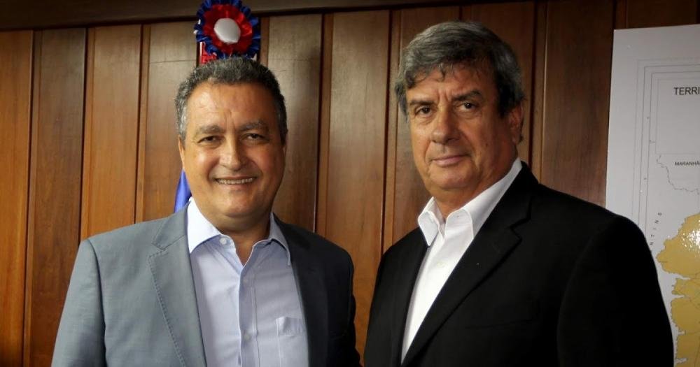 Prefeito de Feira afirma que Estado abandonou Centro de Convenções e que vai buscar retomada da obra com o governo federal