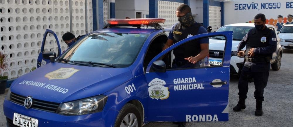 Guardas Municipais de Feira de Santana recebem novos coletes balísticos