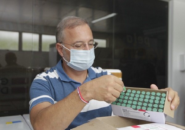 Vilas-Boas diz que a Bahia está ‘muito bem’ na velocidade da aplicação de vacinas