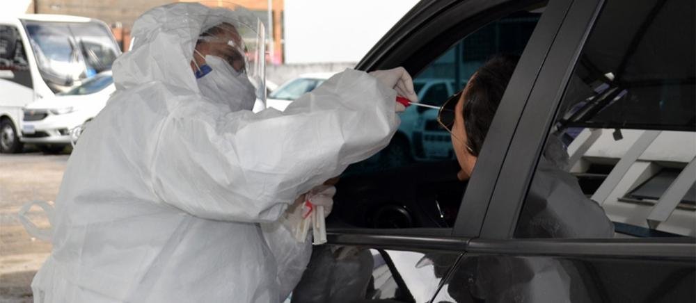 Procura por exame de diagnóstico da Covid-19 cai em Feira de Santana