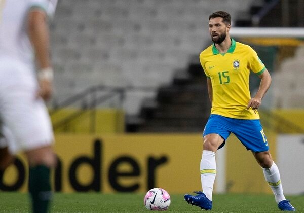 Tite convoca zagueiro Felipe após Lucas Veríssimo se lesionar