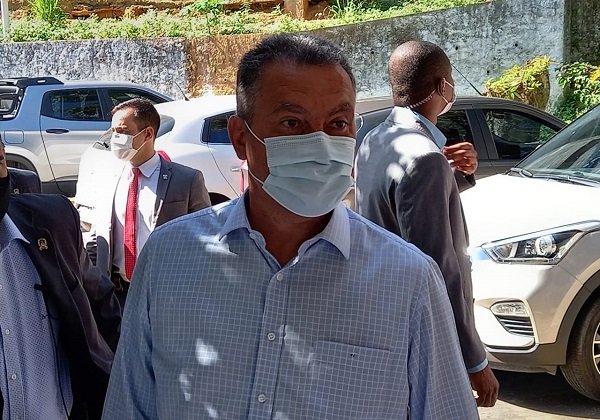 Rui admite que pode concorrer ao Senado para ajudar aliados em 2022