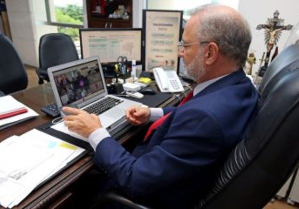 Secretário alerta para risco de chegada de cepa indiana à Bahia