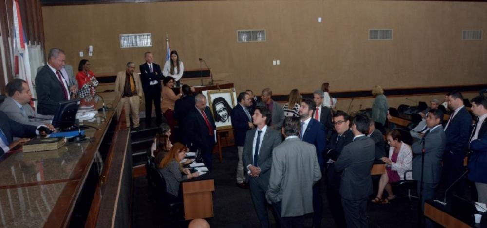 Deputados aprovam projeto da regionalização da Embasa e mais dois