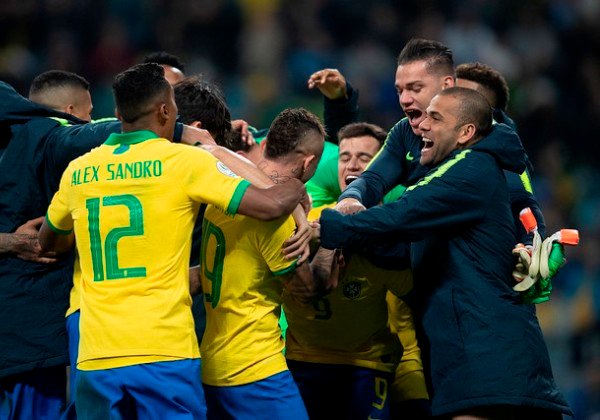 Jogadores da seleção brasileira decidem participar da Copa América