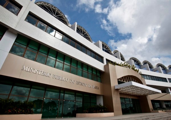 MP recomenda e municípios baianos proíbem fogueiras e fogos de artifício no São João