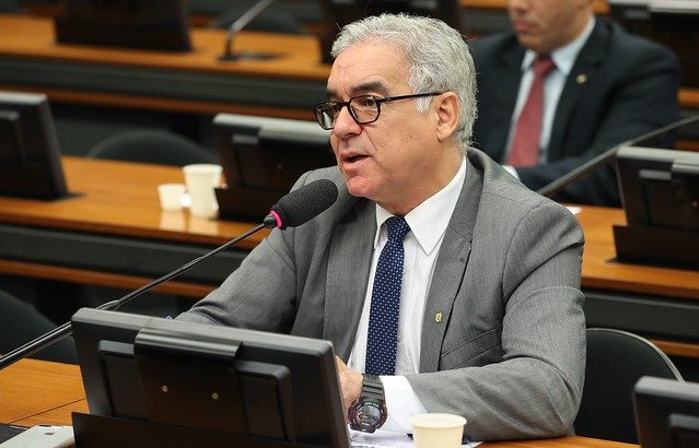 Câmara aprova Requerimento do Deputado Zé Neto para discutir, em Audiência Pública, os rumos do Pré-Sal no Brasil