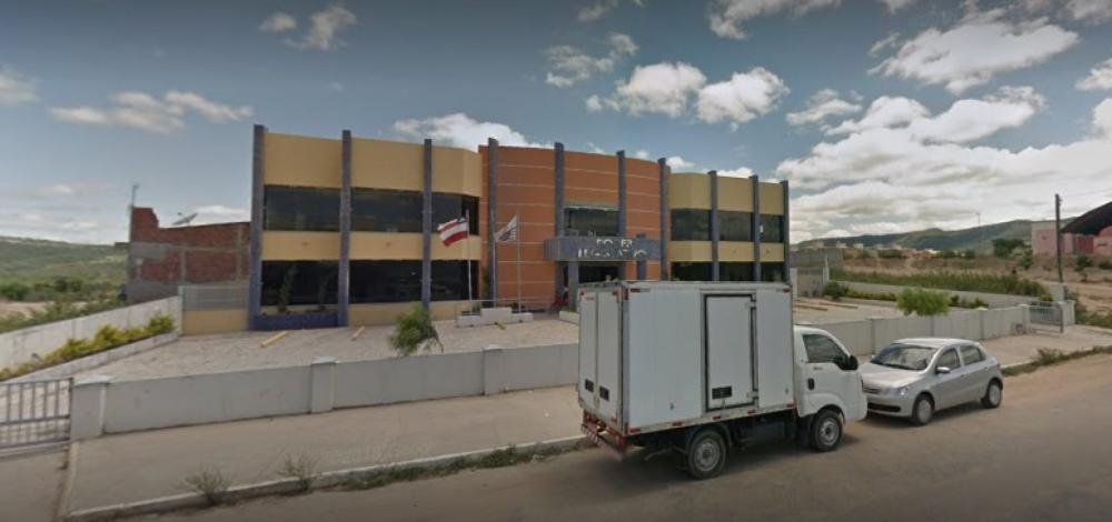 Campo Formoso: ex-presidente da Câmara é denunciado por irregularidades em licitações