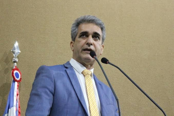 Robinson crava Rui ministro de Lula e diz que ACM Neto e João Roma são bolsonaristas 