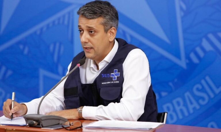 Apesar de série de pendências, diretor citado em propina autorizou R$ 1,6 bilhão para Covaxin