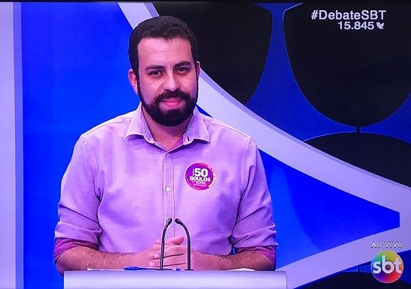 Após avanço em eleições municipais, PSOL e Republicanos têm onda de novos filiados