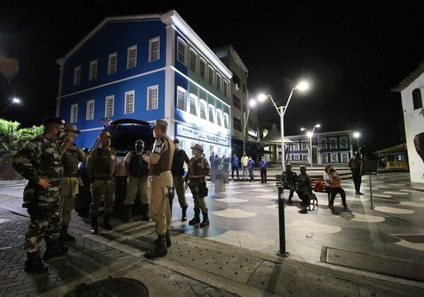 Medidas de combate à pandemia são prorrogadas até quinta (8) em Salvador