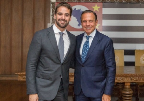 PSDB deve escolher candidato à presidência após cinco debates, diz coluna