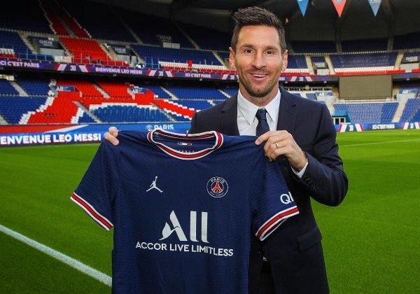 PSG ganha mais de 4 milhões de seguidores no Instagram após contratação de Messi