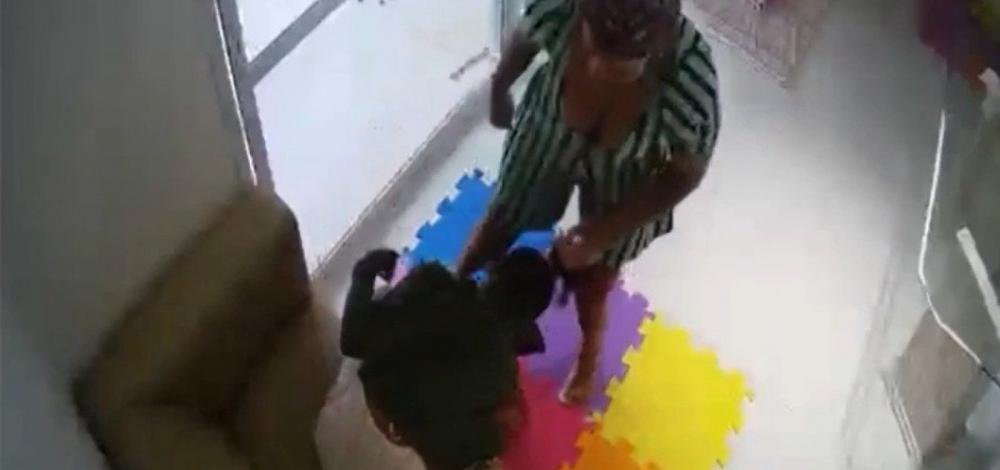 Advogado diz que patroa que agrediu babá no Imbuí tem transtorno psicológico