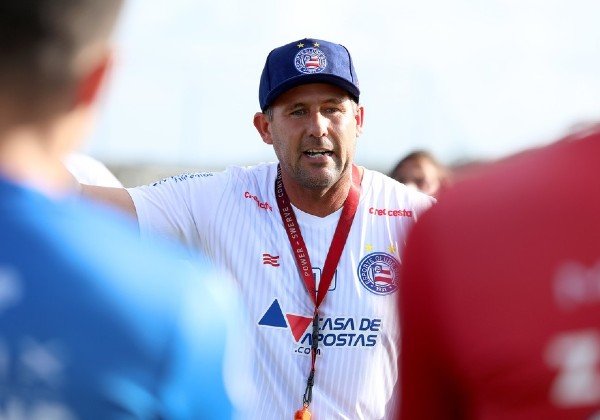 Pela primeira vez no Z4, Bahia tem 44% de chances de cair