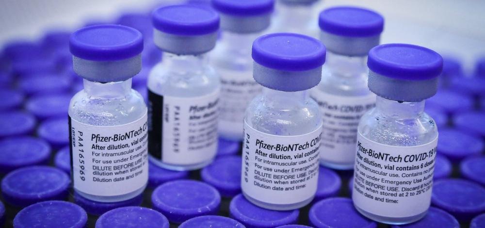 Por falha do MS, voluntários da vacina estão sem registro de imunização há sete meses