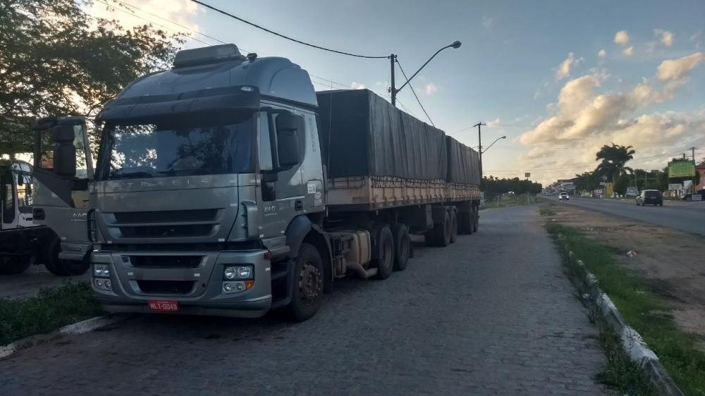 7,8% dos caminhoneiros usam drogas, diz pesquisa