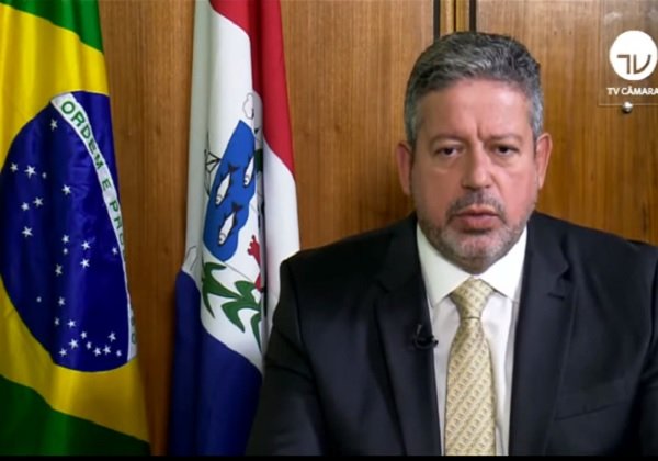 Lira diz ao STF que impeachment de Bolsonaro é ‘solução extrema’