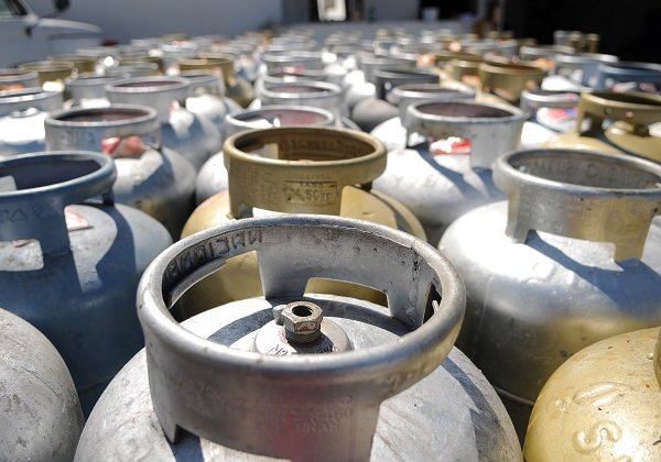 Senado aprova auxílio gás para famílias carentes