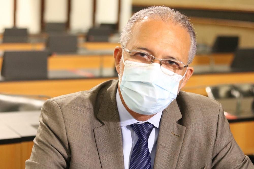 Deputado Carlos Geilson quer a flexibilização do uso da máscara em ambiente aberto