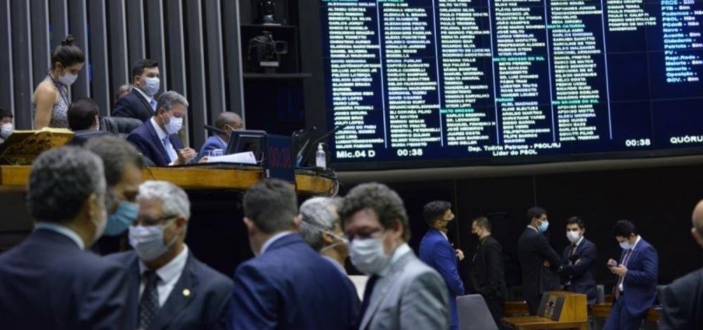 Bahia quase repete votação do 1º turno e só tem mudança de Félix Jr. na PEC dos Precatórios
