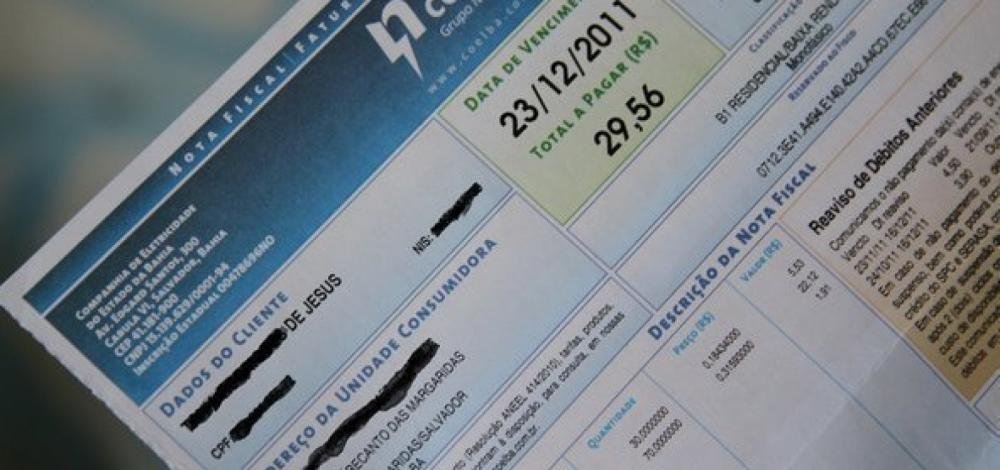 Número de queixas dobra e Coelba é líder de reclamações no Procon