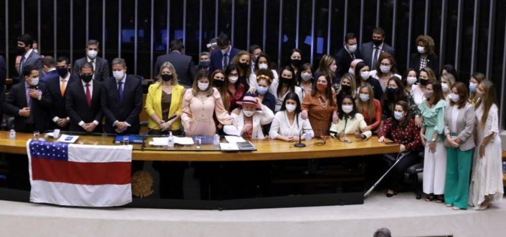 Brasil é 142º no ranking de participação de mulheres na política