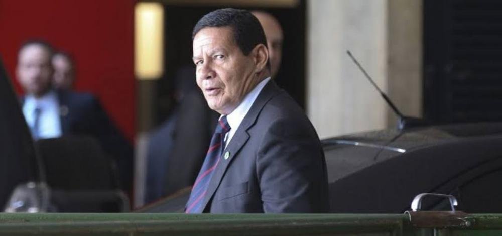 Mourão pretende concorrer ao governo do Rio de Janeiro em 2022, diz coluna