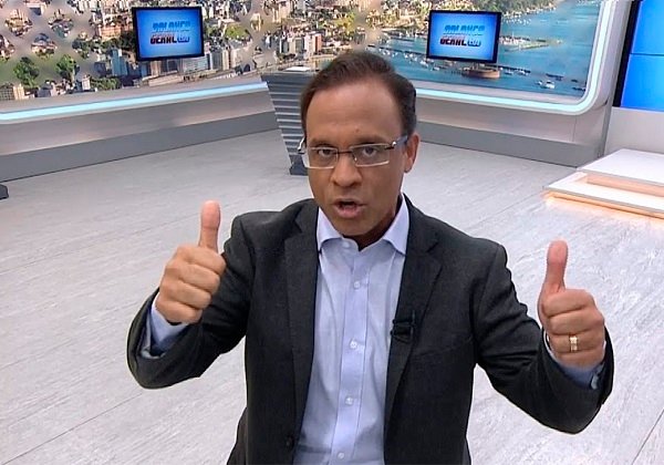 Bocão provoca Paulo Carneiro: ‘Se encontra foragido elemento que rebaixou o Vitória’