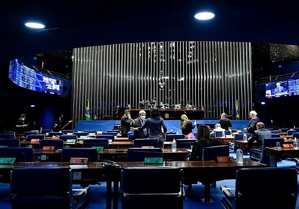 PEC dos Precatórios será votada no plenário junto com mutirão de indicações