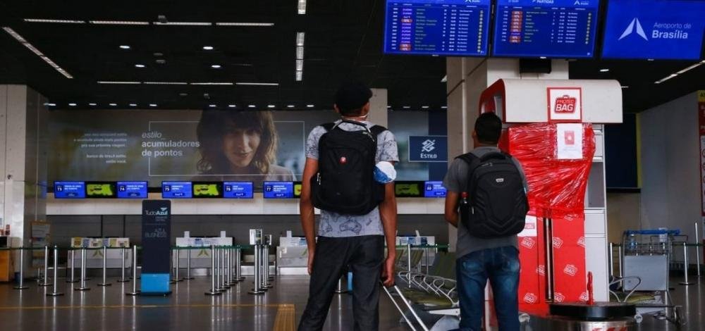 Brasil vai barrar viajantes de seis países da África por causa de nova variante